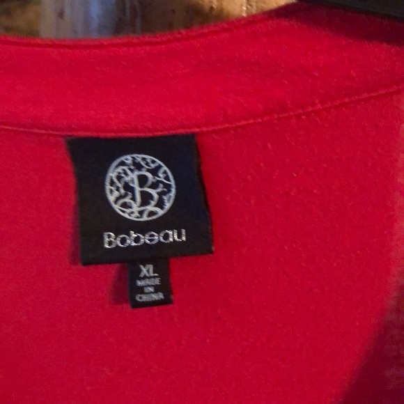 Blouse - Picture 2 of 3